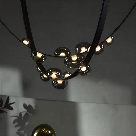 LED полилей - колан със стъклени глобуси - 1бр